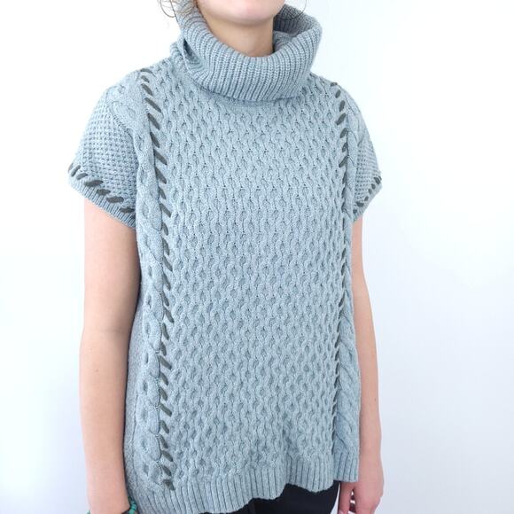 Leo & Sage Cashmere Blend Sweater Small Turtleneck Sleeveless Lagenlook Coastal - Picture 1 of 6
